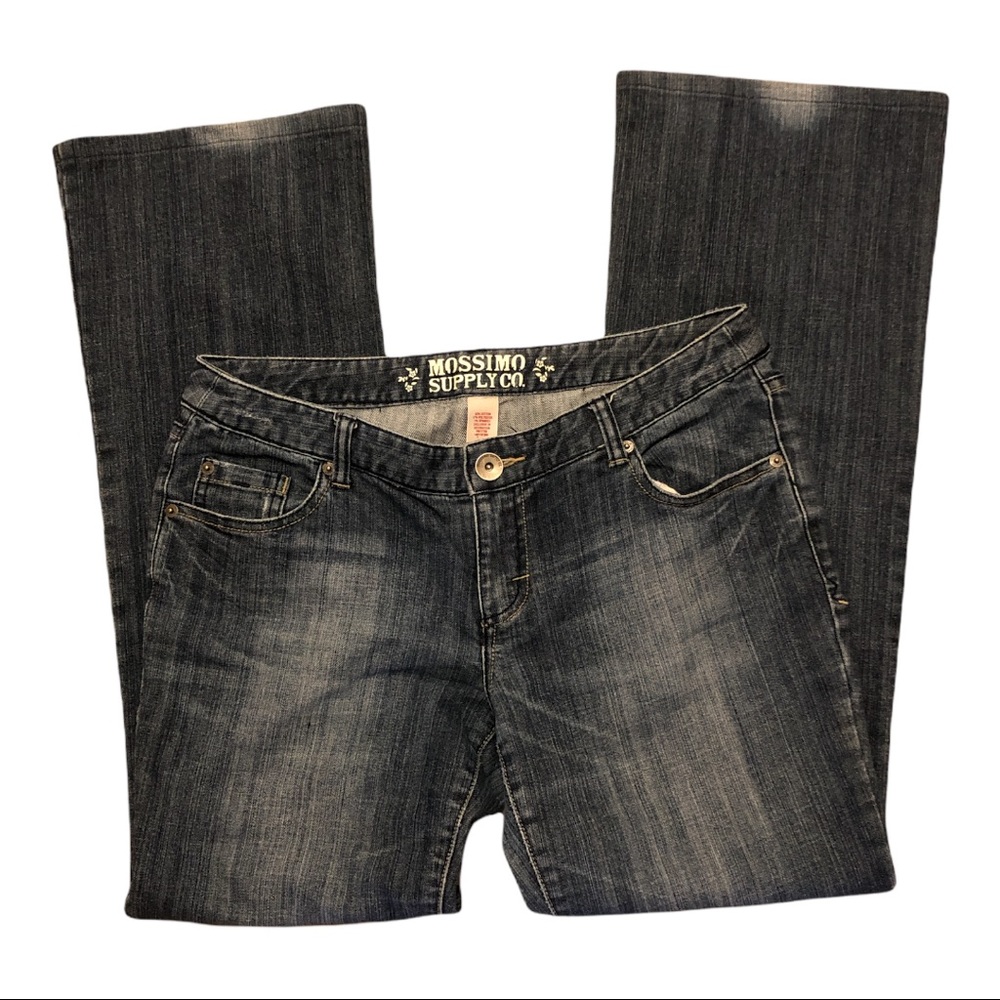 {Massimo} Supply Co. Lightly Distress Blue Denim Bootcut Jean Size 11 Junior